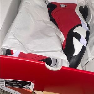 Jordan retro 14 Toro